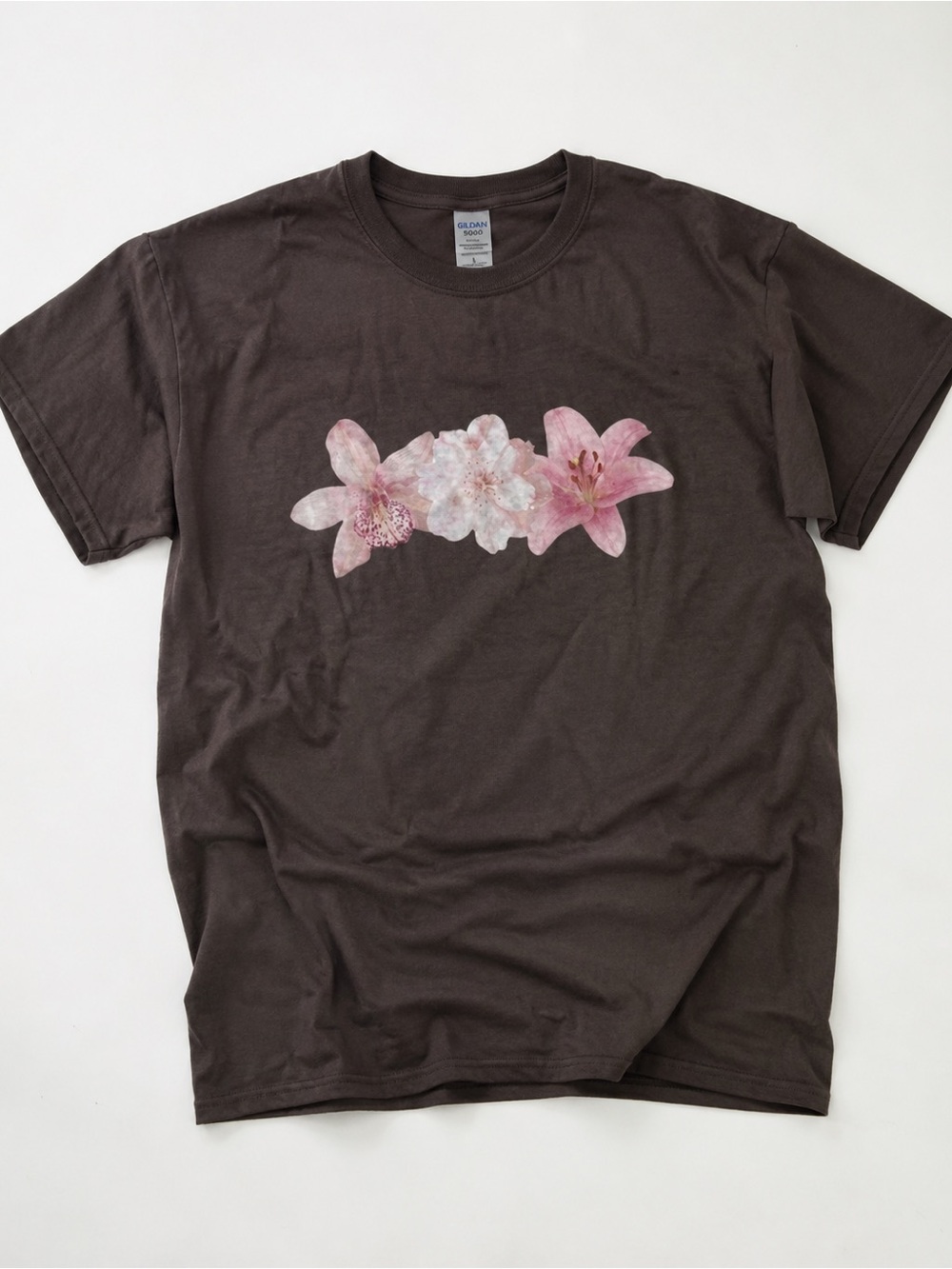 Gildan Chocolate Brown Crewneck Tee - Picture 1 of 4